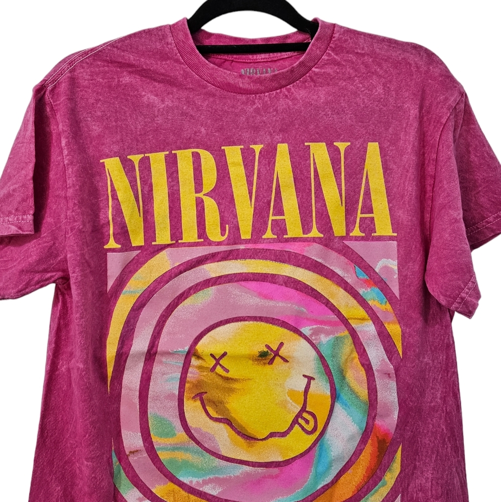 NWOT Nirvana Nevermind Graphic Tee - Picture 5 of 5